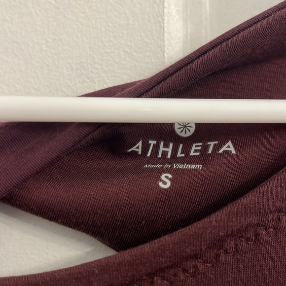Athleta Women’s Top - Picture 2 of 3